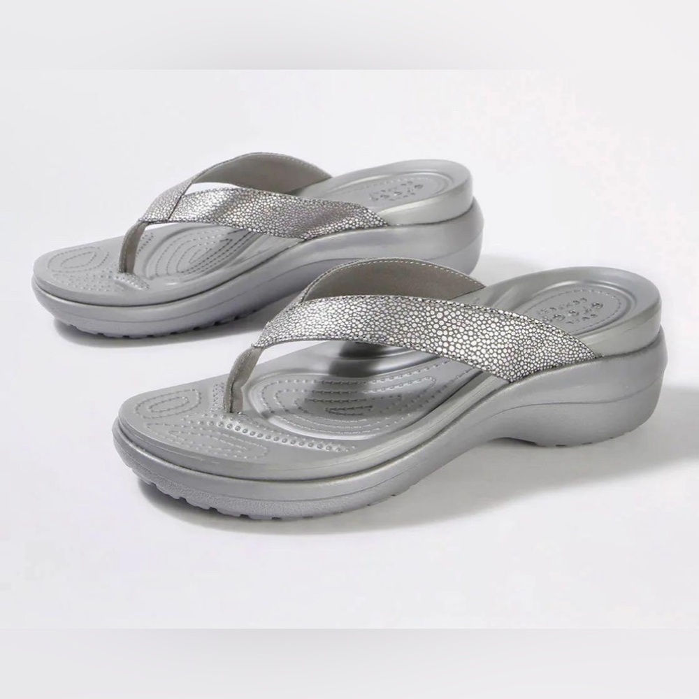 Crocs Women's Gray/Silver Glitter Size 10 Dual Comfort Wedge Flip Flop Sandals